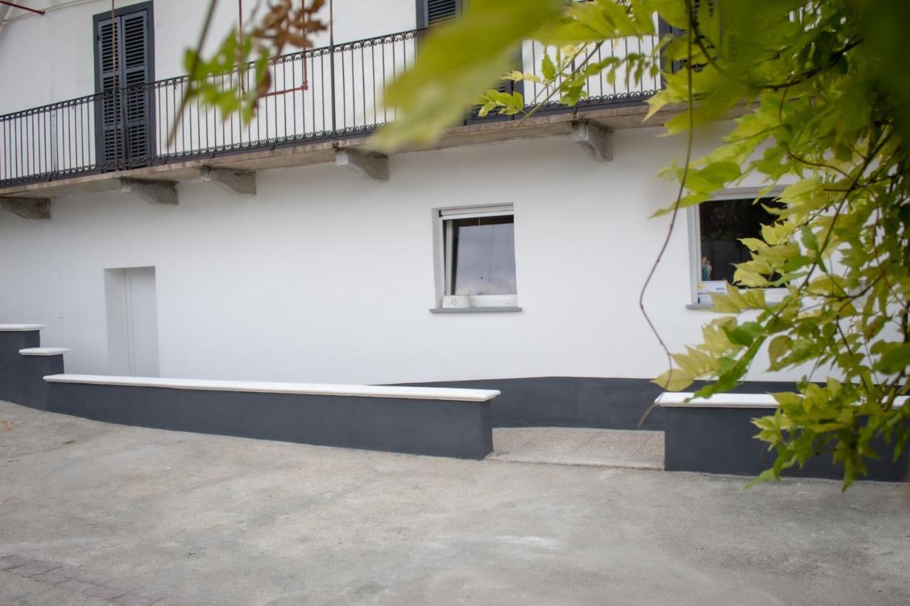 Le Camere Del Cappello Verde Ivrea Ngoại thất bức ảnh